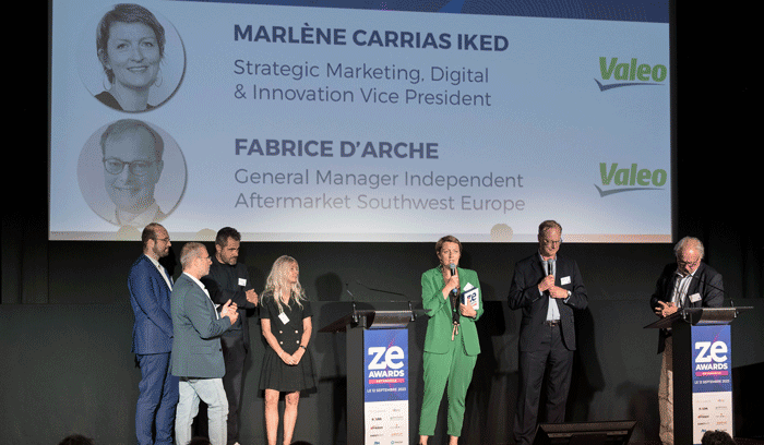 ZE auto awards