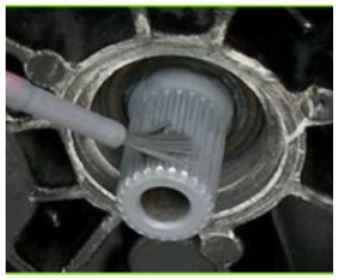  clutches from Grease Contamination - Valeo India